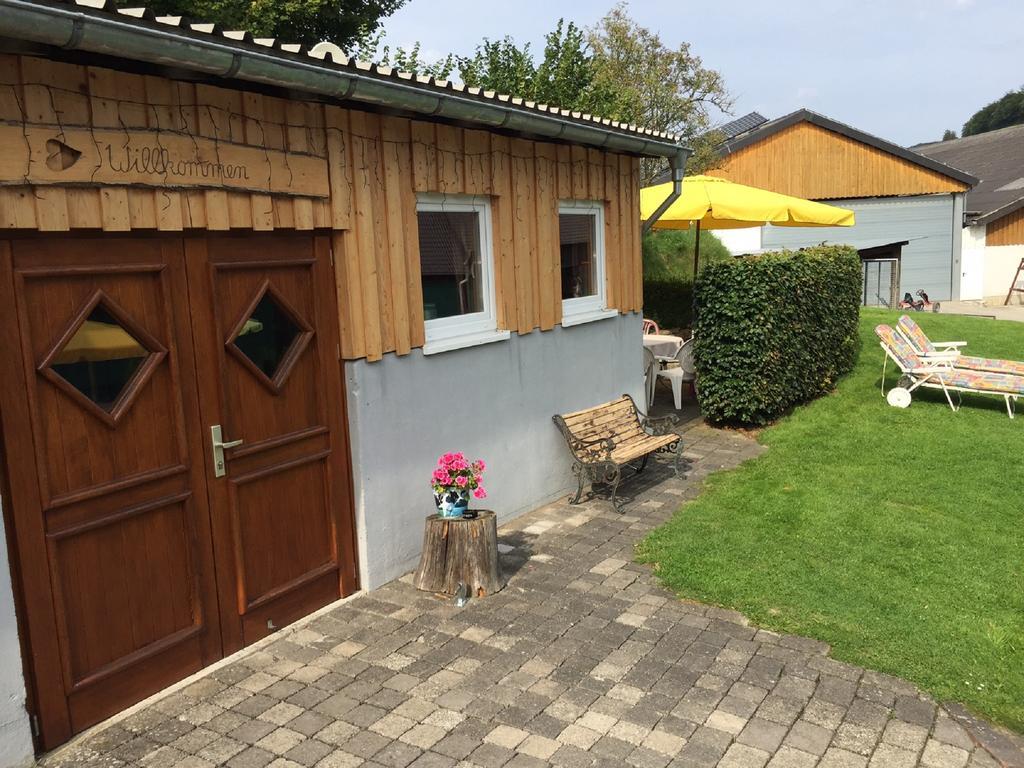 Ferienbauernhof Familie Stratmann Appartement Eslohe Buitenkant foto