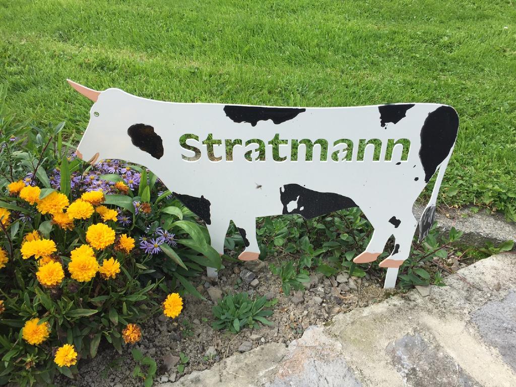 Ferienbauernhof Familie Stratmann Appartement Eslohe Buitenkant foto