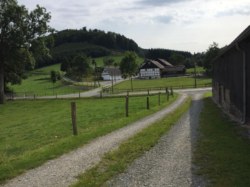 Ferienbauernhof Familie Stratmann Appartement Eslohe Buitenkant foto